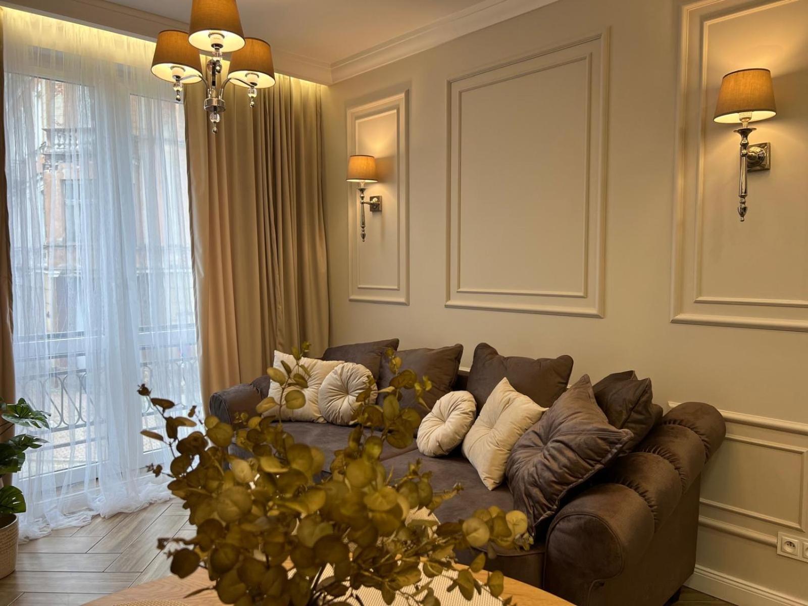 Family & Business Sauna Apartments Sienkiewicza No1 Centrum Plac Lliteratow- Piekny Apartament - 1 Bedroom With Private Sauna, Bath With Hydromassage, Parking キェルツェ エクステリア 写真